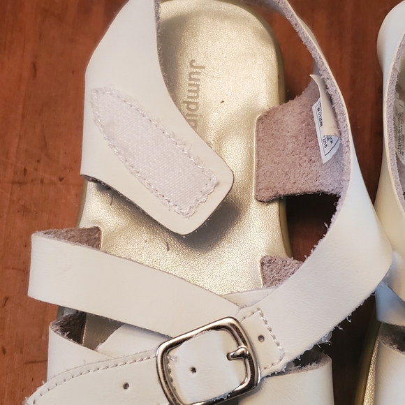 Girls White Velcro Sandals Sz 13.5 - Picture 2 of 5